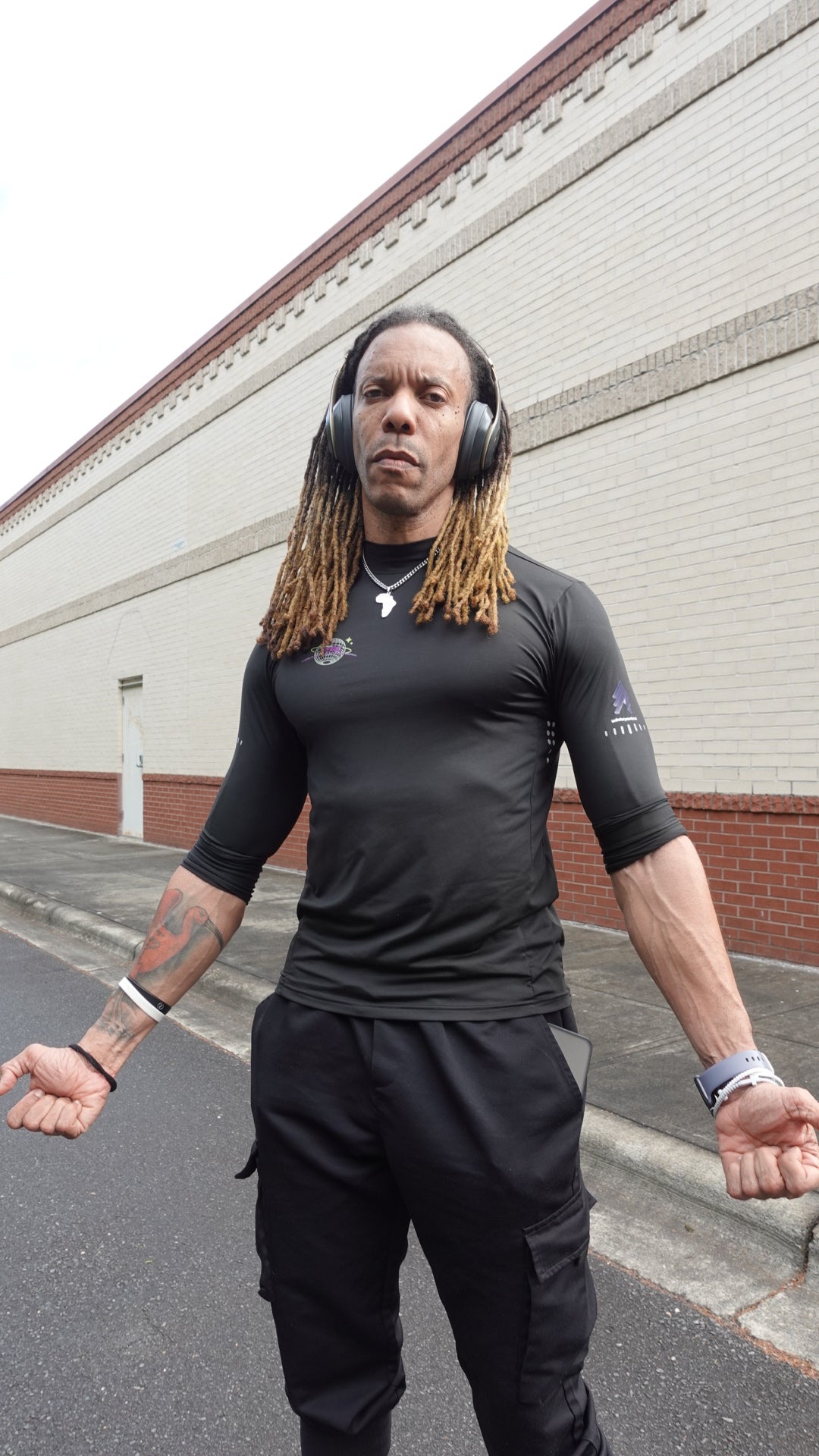 “Global takeover” (Mens Long sleeve compression)
